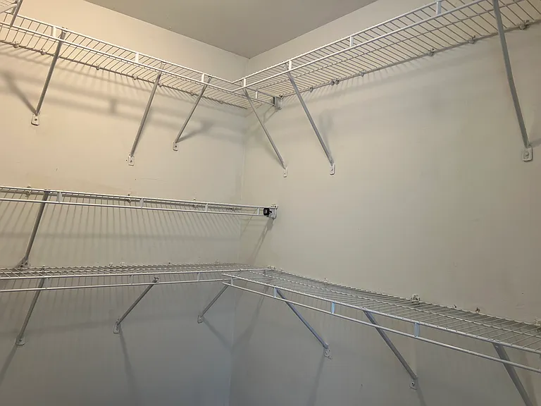 18 Alexis Dr — Photo 17