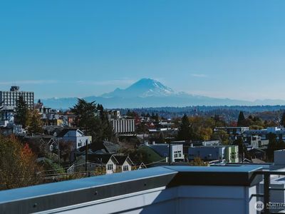 1300 E Remington Court #D, Seattle, WA, 98122