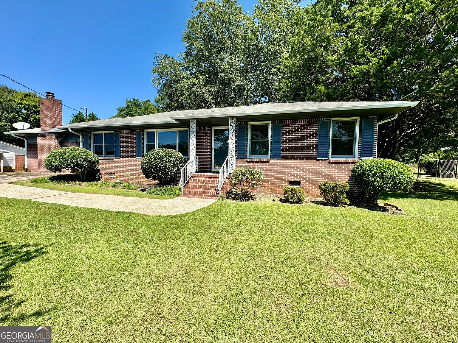 219 Decatur Rd photo 1