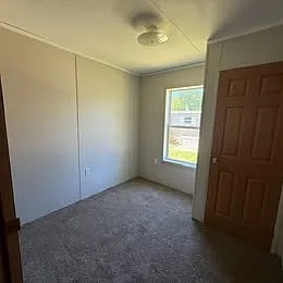 37 Billy Dr — Photo 11