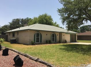 134 Meadowland, Universal City, TX 78148