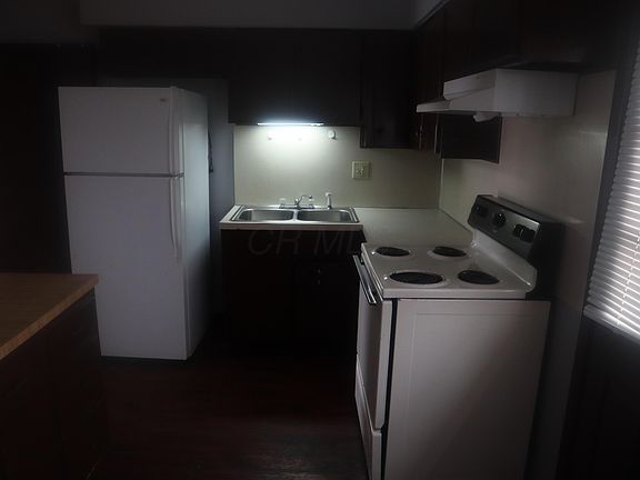 3rd image of 4218 Morsetown Ct E