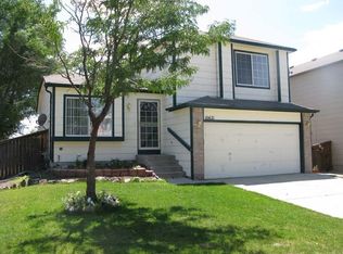 10621 Hyacinth St, Highlands Ranch, CO 80129