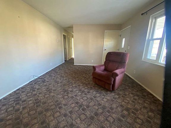 2nd image of 635 Northwood Dr