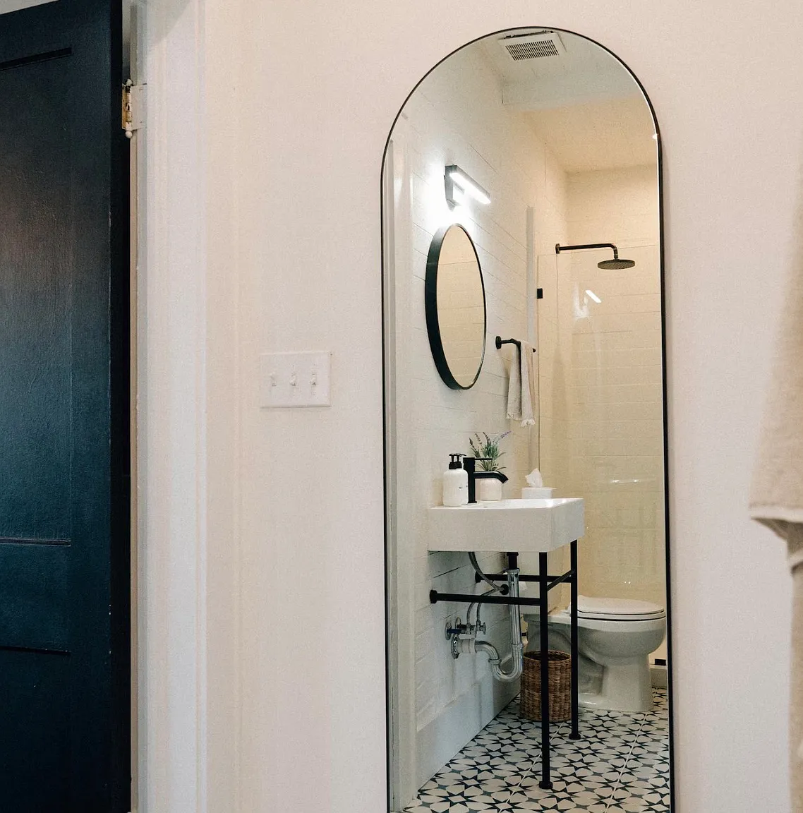 1 bed, 918 sqft, $1,400 — Photo 3