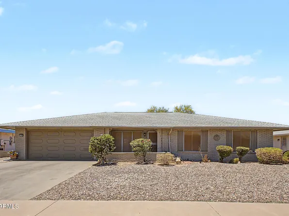 14044 N Lakeforest Drive, Sun City, AZ 85351