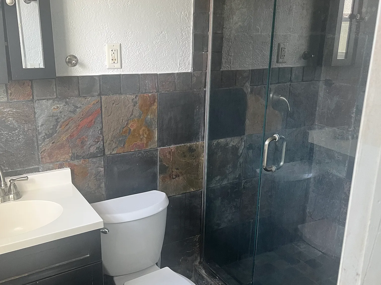 1 bed, 500 sqft, $950 — Photo 3