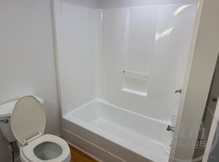 23 Hawley St APT 2, Worcester, MA 01609