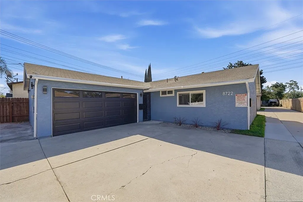 3 bed, 1155 sqft, $3,950 — Photo 4