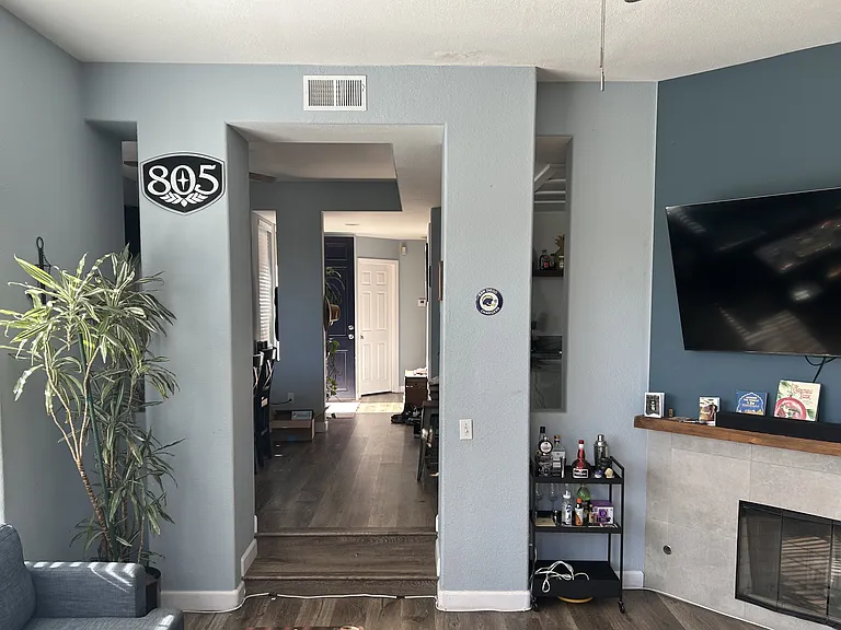 1552 Chalcedony St #1 — Photo 7