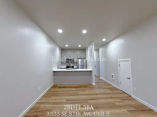 3323 SE 87th Ave Photo 1