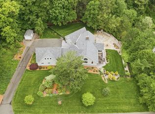 79 Old Farm Rd, East Longmeadow, MA 01028