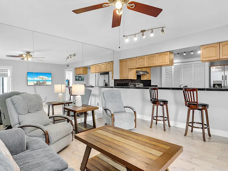 3930 S Roosevelt Blvd #304 — Photo 6