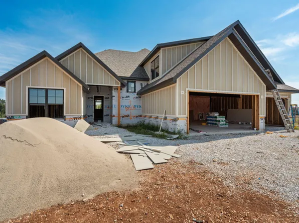 5282 E Golden Bell Lane, Springfield, MO 65809