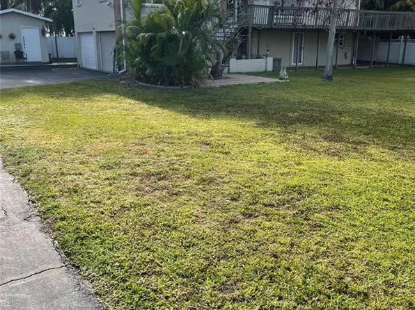 4713 9th St E, Ellenton, FL 34222