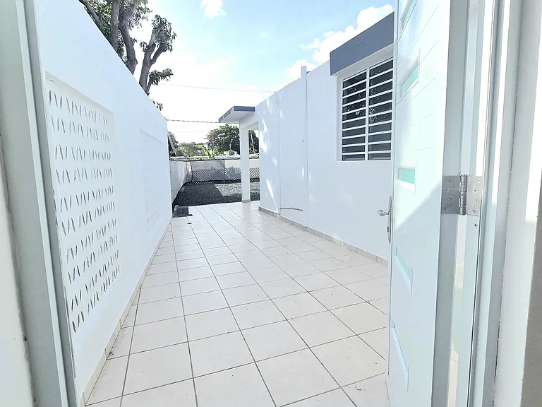 339 Avenida Lopategui Cir — Photo 15