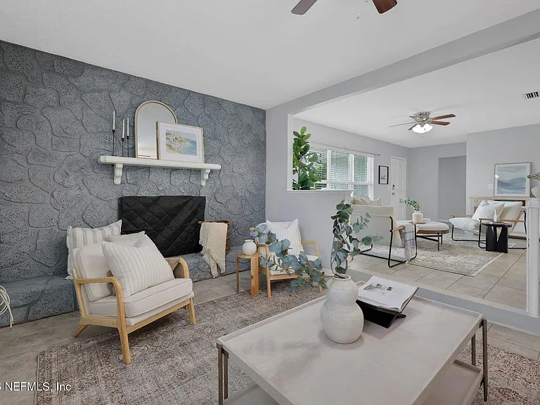 42 Dolphin Blvd — Photo 8