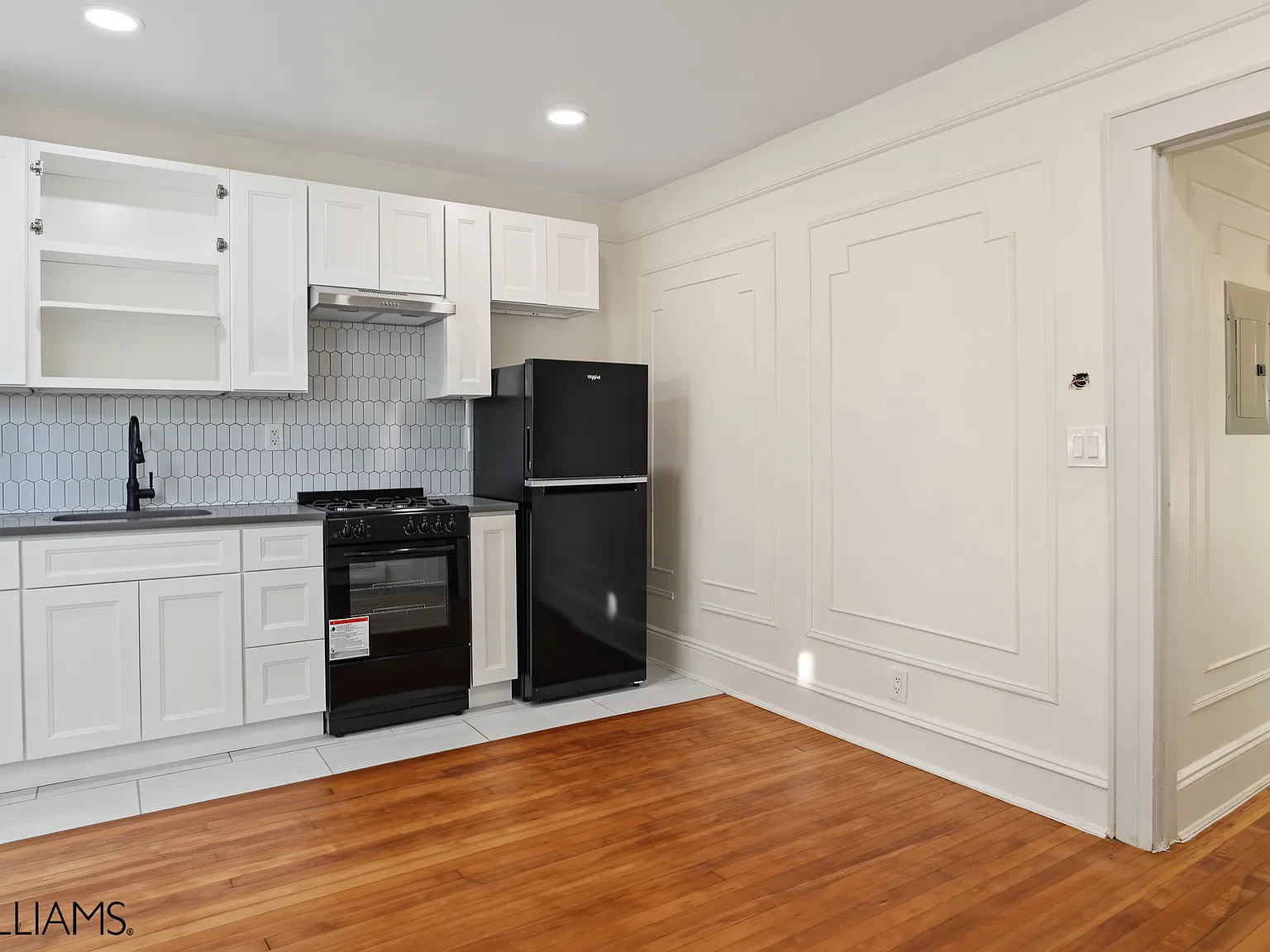 62-63 60th Drive — Photo 3