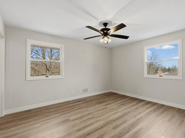 1329 Vista Campo — Photo 20