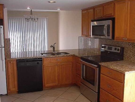 4th image of 10550 La Placida Dr