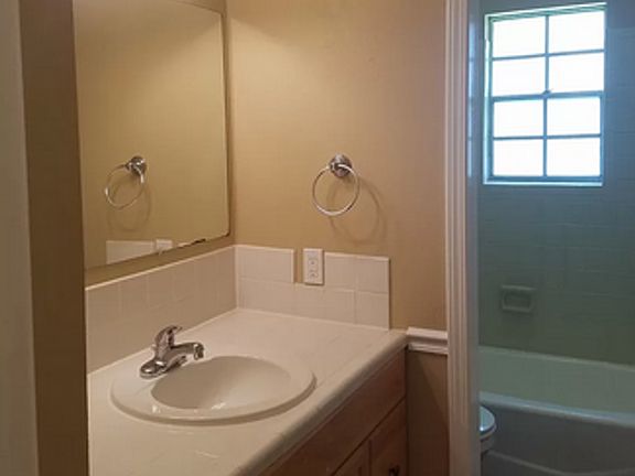 5th image of 3508 Kresswick Dr