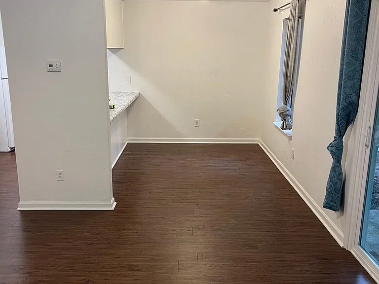124 Locke St #B — Photo 3