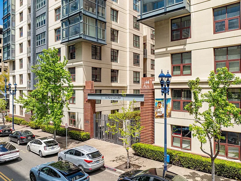 1150 J St #819 — Photo 22