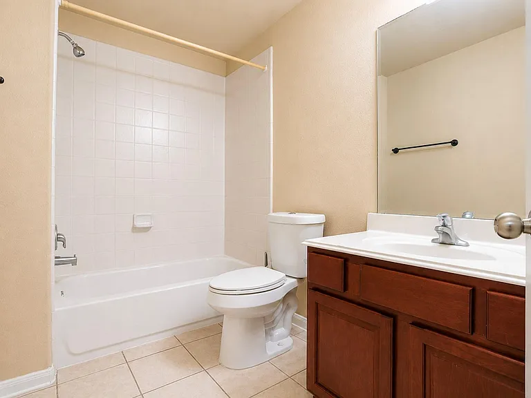 5219 Heatherdawn Ct — Photo 36