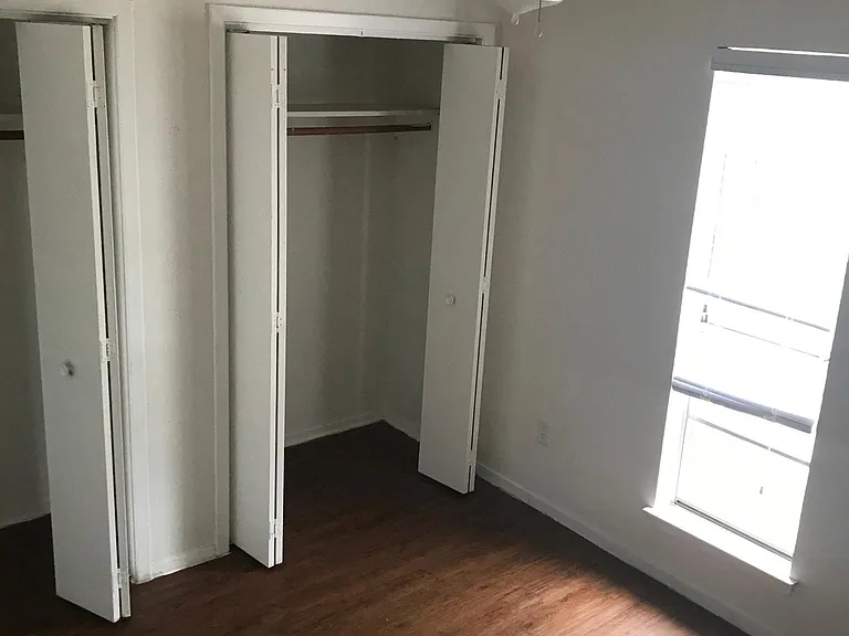 706 Denson Dr #207 — Photo 3