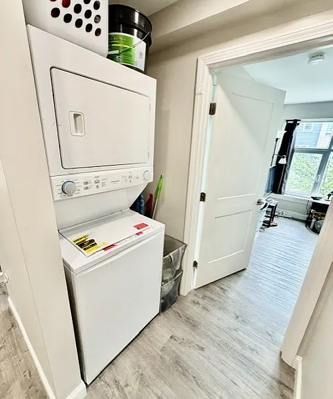 882 Massachusetts Ave #2E — Photo 11