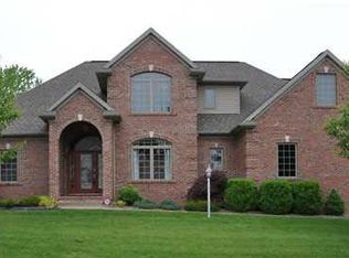 6488 Pebble Pointe, Newburgh, IN 47630