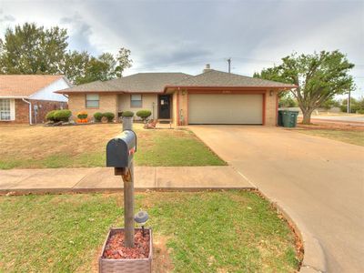 2201 Tracys Ter, Edmond, OK, 73013
