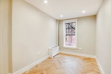 Rented by Akelius Real Estate Management