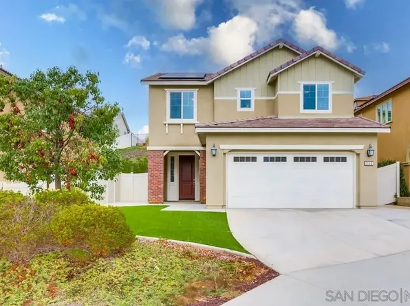 334 Campolina Ct, Fallbrook, CA 92028