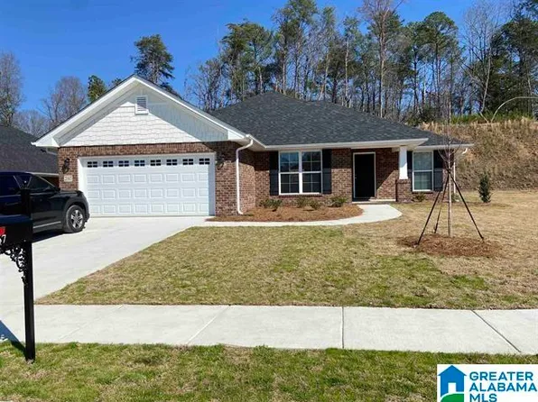 293 Ammersee Lakes Dr, Montevallo, AL 35115