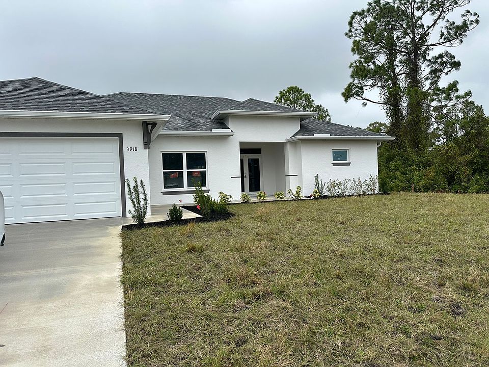 1st image of 3610 NE 9th Pl