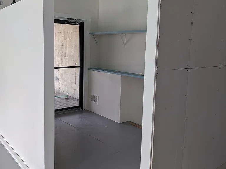 213 N Nugent Ave #C — Photo 4