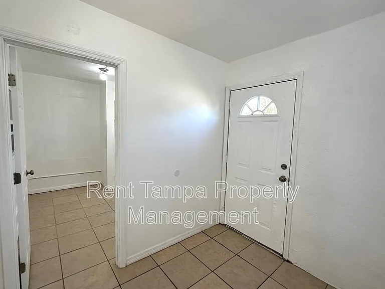 626 31st St S — Photo 30