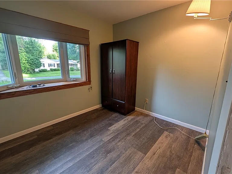 15 Wexford Rd — Photo 12