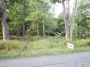 Poplar Trl, Wurtsboro, NY
