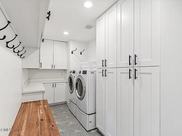 10434 N 82nd Pl — Photo 13