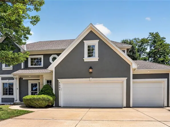 6695 NW Nevada Ave, Kansas City, MO 64152