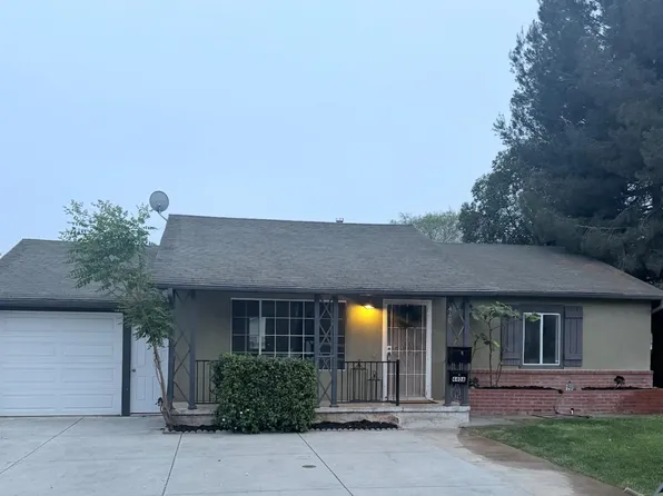 440 W 7th St, Gilroy, CA 95020