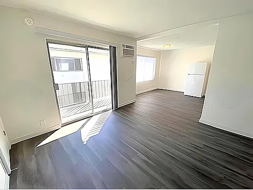 919 N Normandie Ave #6 — Photo 1