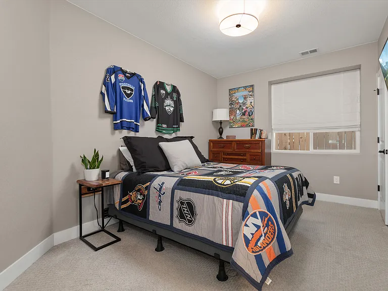 10045 Tall Oaks St — Photo 47