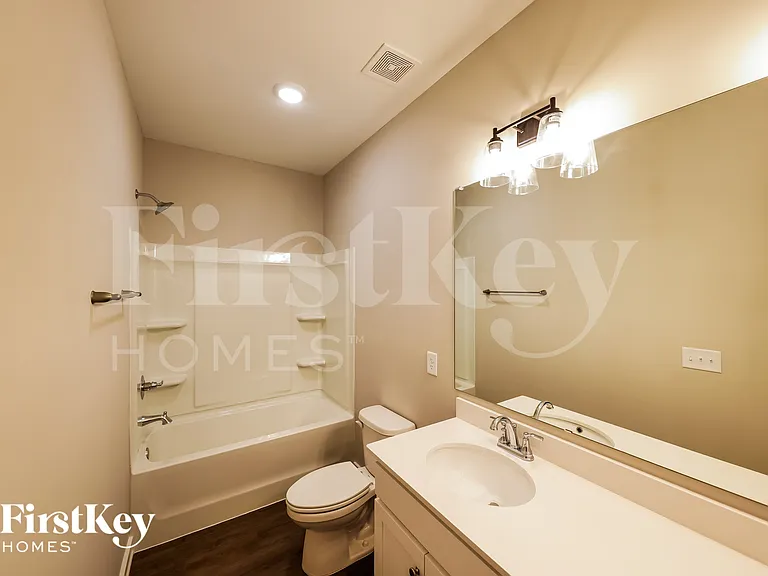 170 Lakewood Ln — Photo 13