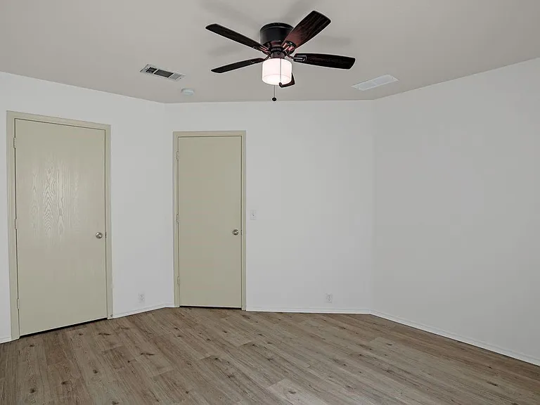 4507 Falcon Dr — Photo 15