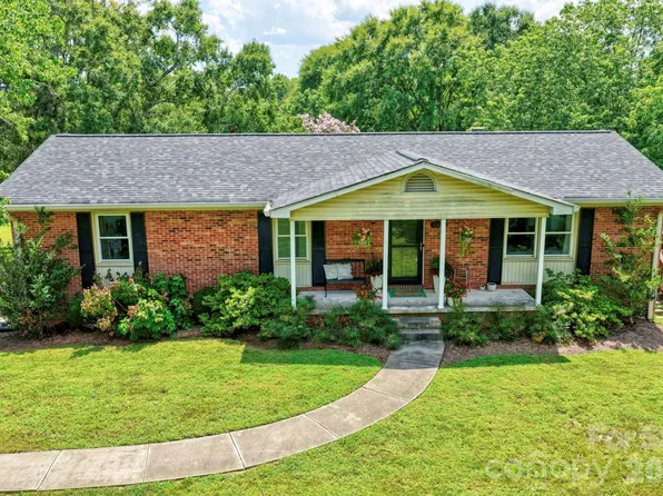 7220 Pharr Mill Rd, Harrisburg, NC 28075