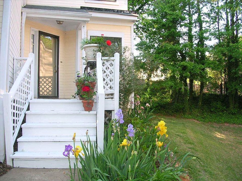 1st image of 4262 Cabretta Dr SE