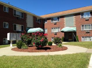 101 N Broadway St #2, Rumford, RI 02916